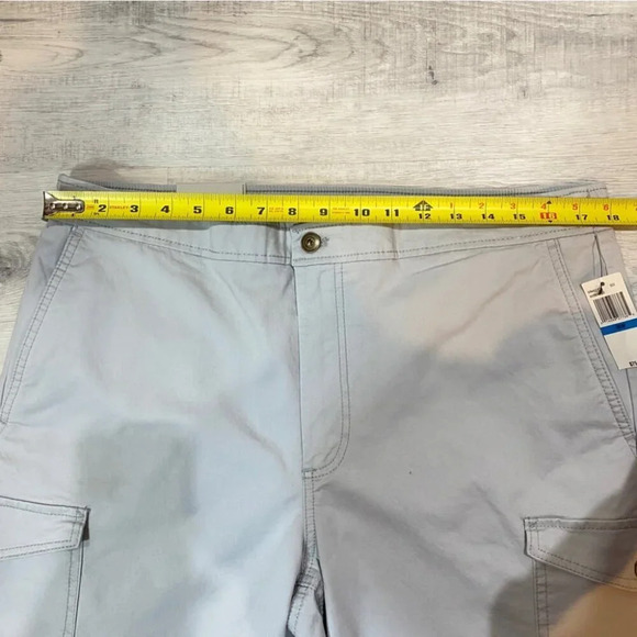NWT Van Heusen Cargo Shorts 36 Stretch Cotton 8in Inseam- Stone Grey - Picture 8 of 16